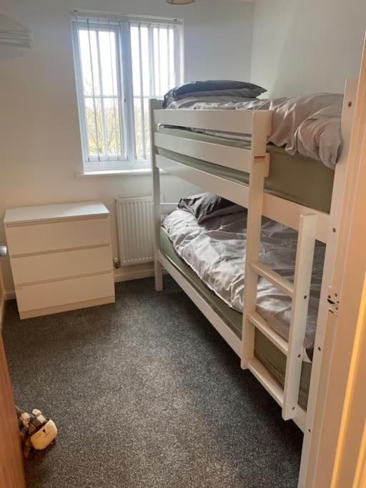 Lovely 2Nd Floor 2 Bed Flat Sleeps 4 Донкастер Екстер'єр фото