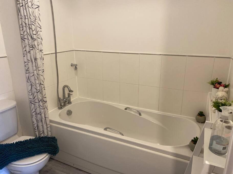 Lovely 2Nd Floor 2 Bed Flat Sleeps 4 Донкастер Екстер'єр фото