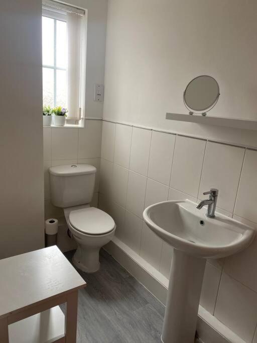 Lovely 2Nd Floor 2 Bed Flat Sleeps 4 Донкастер Екстер'єр фото